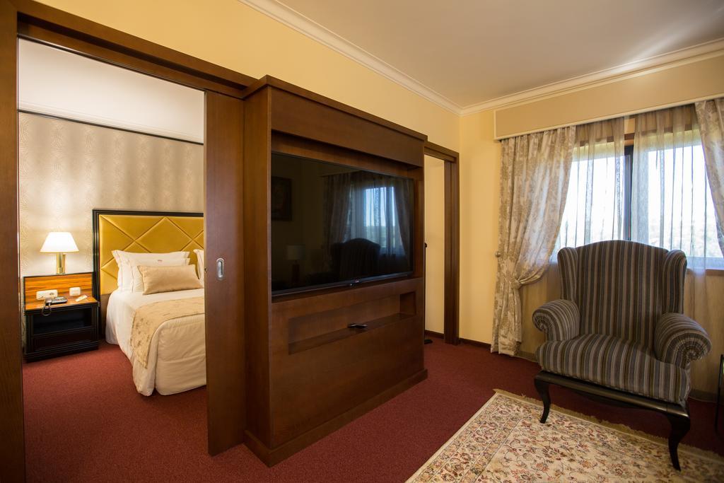 Hotel Miracorgo Вила-Реал Экстерьер фото